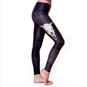 Deer medicine charcoal hot pants